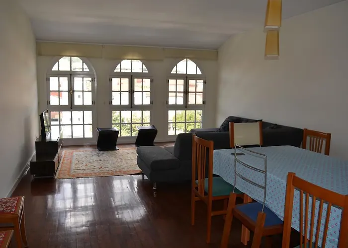 Spacious Apt. At Viana's Location ויאנה דו קסטלו