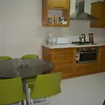 Spacious Apt. At Viana's Location شقة فيانا دو كاستيلو