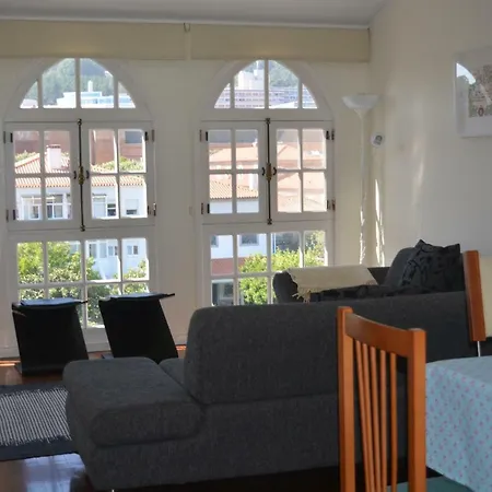 Spacious Apt. At Viana's Location