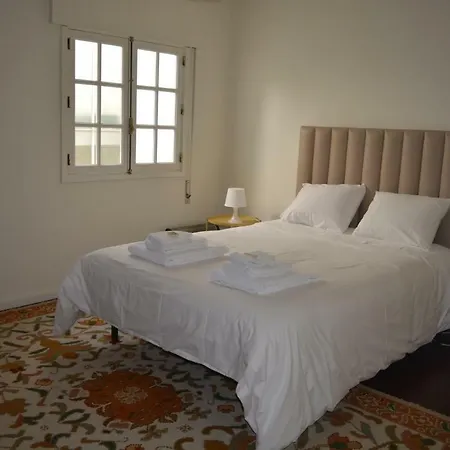 Spacious Apt. At Viana's Location 비아나도카스텔로