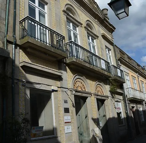 Appartement Spacious Apt. At Viana's Location