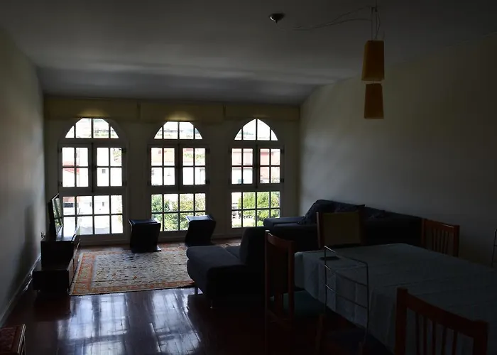 Appartement Spacious Apt. At Viana's Location